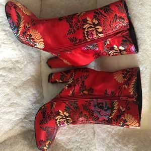 NWT SATIN FLORAL BOOTS
